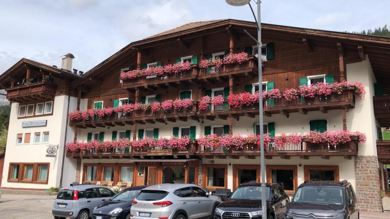 Hotel Rododendro Val Di Fassa Campitello di Fassa Bagian luar foto